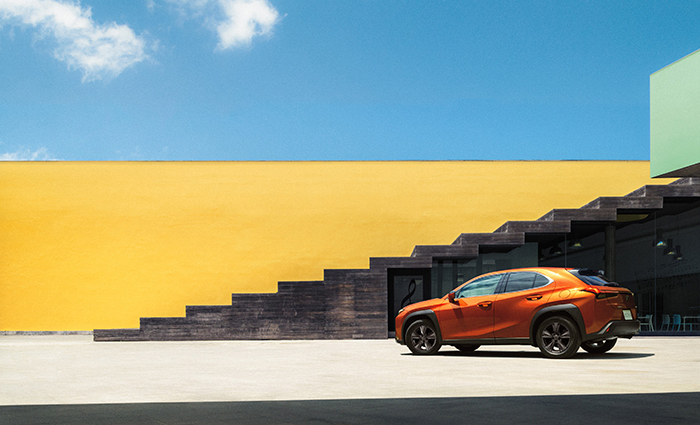 เชิญสัมผัส Version ใหม่ของ LEXUS UX 250h “The Urban Disruptor” Luxury compact crossover ตอบโจทย์ชีวิตเมือง