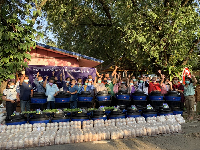 ฟอร์ด-พีดีเอ จัดฝึกอบรมเสริมทักษะอาชีพให้ผู้สูงวัยครบ 300 ครัวเรือน  ใน 9 จังหวัดทั่วประเทศ