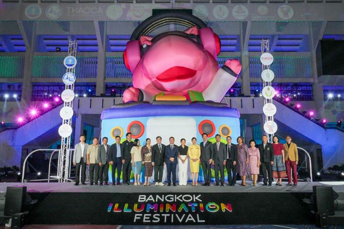 รมว.ท่องเที่ยว เปิดงาน “BANGKOK ILLUMINATION FESTIVAL” ปรากฏการณ์แสงสีสุดอลังการในธีม “หมูเด้งบุกกรุง” เริ่มเด้ง 9 แลนด์มาร์กทั่วกรุงเทพฯ พร้อมกัน 17 ธันวาคมนี้