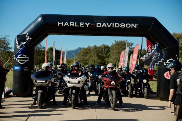 Harley-Davidson® สร้างความยิ่งใหญ่อีกครั้ง ในเทศกาล Asia Harley Days™ ครั้งที่ 3 ณ สิงห์ปาร์ค จังหวัดเชียงราย  การกลับมาอีกครั้งของเทศกาลมอเตอร์ไซค์และดนตรีสุดยิ่งใหญ่  Asia Harley Days™ 2024 ร่วมกับ Singha Soda Music Concert  ที่รวมเหล่านักขับขี่และแฟน ๆ กว่า 4,000 คน มาร่วมกันปลดปล่อยความมันส์