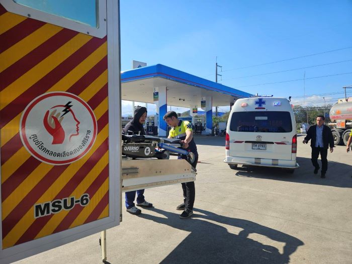 พีทีที สเตชั่น ร่วมกับ โรงพยาบาลศิริราช เปิดพื้นที่เป็นจุดจอดรถ Mobile Stroke Unit   ขยายโอกาสช่วยชีวิตผู้ป่วยโรคหลอดเลือดสมองในพื้นที่ห่างไกล