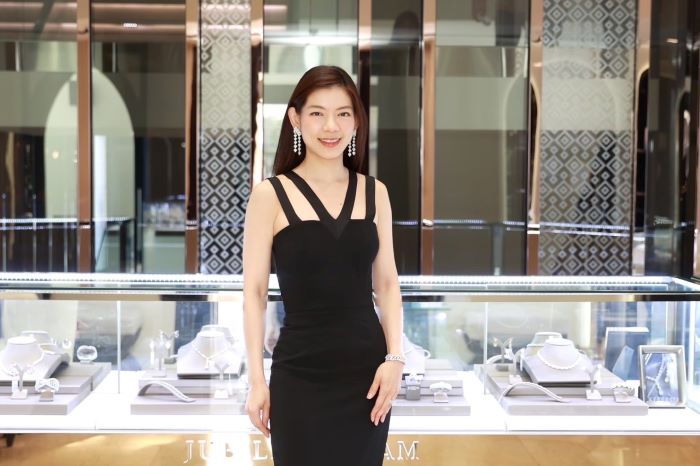 ยูบิลลี่ ไดมอนด์ เปิดกลยุทธ์ปี 2568 ปักหมุดเติบโตต่อเนื่อง ตอกย้ำความแข็งแกร่ง  ยืนหนึ่งผู้นำธุรกิจเครื่องประดับเพชรของเมืองไทย
