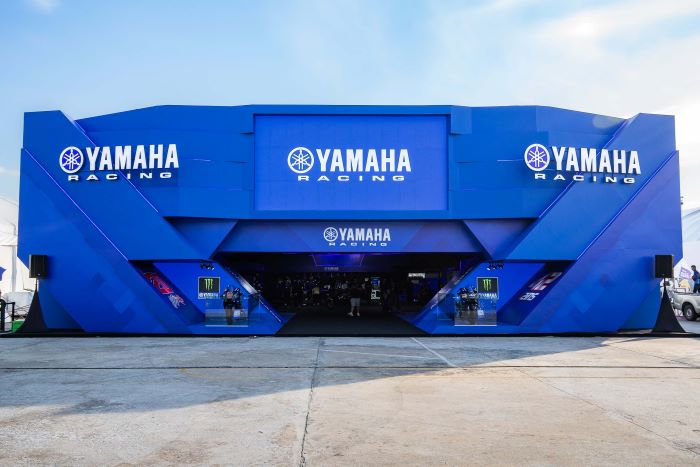 ยามาฮ่าจัดใหญ่! เปิด YamahaGP Pavilion สุดอลังการ  ต้อนรับแฟนมอเตอร์สปอร์ตจากทั่วโลก ในศึก MotoGPTM 2025 ครั้งแรกของประเทศกับการอวดโฉม YAMAHA YZF-R9  รถ SuperSport รุ่นใหม่กับลายทีมแข่งระดับโลก