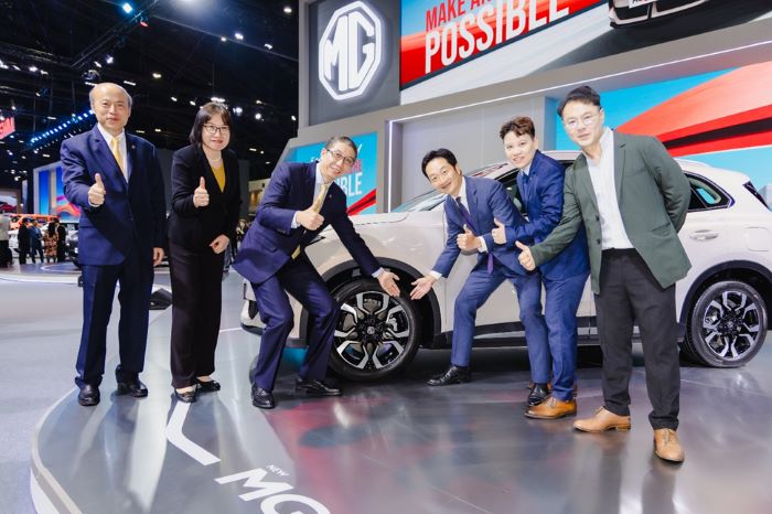 “BRIDGESTONE TURANZA 6 ยางพรีเมียมมาตรฐานใหม่แห่งความนุ่มสบายเหนือระดับ   พร้อมเทคโนโลยี ENLITEN®” ได้รับเลือกเป็นยางมาตรฐานติดรถยนต์ไฟฟ้าสมรรถนะสูงรุ่นใหม่ “NEW MG S5 EV” จากเอ็มจี