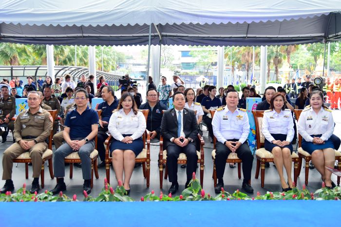 กทพ. ยกเว้นค่าผ่านทางของทางพิเศษ รวม 5 สายทาง พร้อมทั้งอำนวยความสะดวกและความปลอดภัย รองรับการเดินทางของประชาชน เป็นของขวัญในช่วงเทศกาลสงกรานต์ พ.ศ. 2568