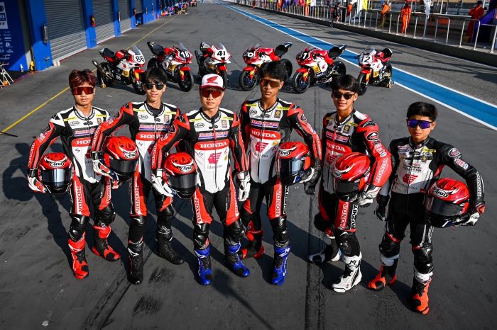 ทัพนักบิด “New Honda CBR Series” ฟอร์มแกร่ง รั้งกลุ่มหน้า ARRC สนามเปิดฤดูกาล 2025 จ.บุรีรัมย์